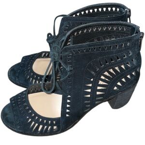 Vince Camuto tarita cut out open toe black lace up stacked heel